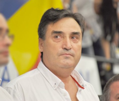 Lupu, despre atacurile preşedinte - premier: E degradant